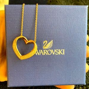 Swarovski Heart Rhinestones necklace NWOT